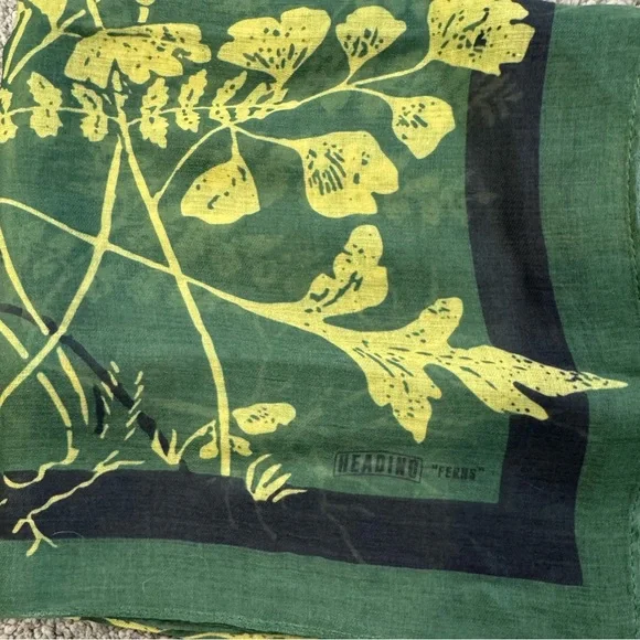 “Ferns” Heading Prints Scarf - Picture 3 of 8